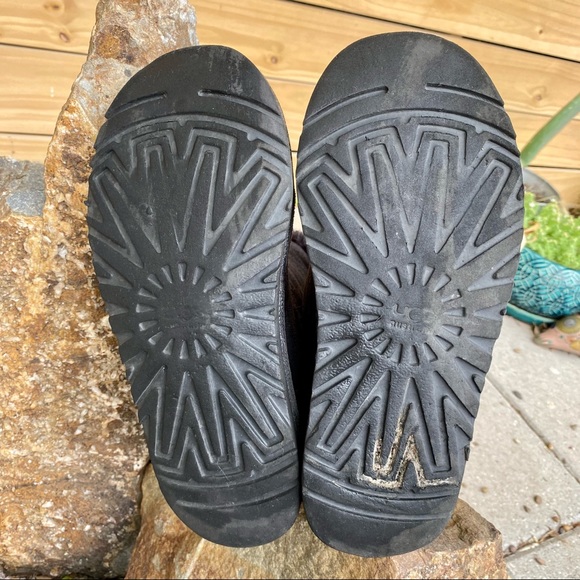 UGG Bailey Button Triplet II Boot Black Size 10 - Picture 8 of 11